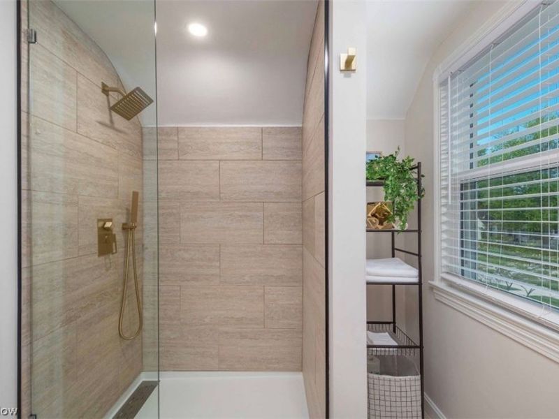4687 W 226th Street W, Fairview Park, OH 44126 Photo 39