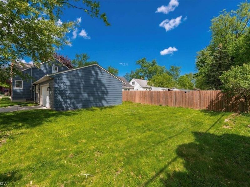 4687 W 226th Street W, Fairview Park, OH 44126 Photo 47