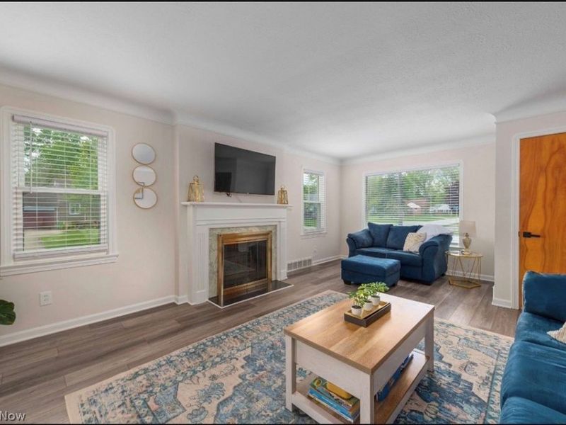 4687 W 226th Street W, Fairview Park, OH 44126 Photo 8