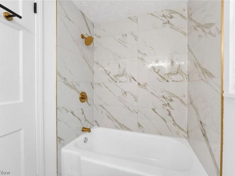 3377 W 131st Street , Cleveland, OH 44111 Photo 19