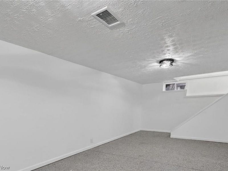 3377 W 131st Street , Cleveland, OH 44111 Photo 27