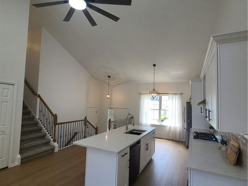 6817 Chaffee Court , Brecksville, OH 44141 Photo 3