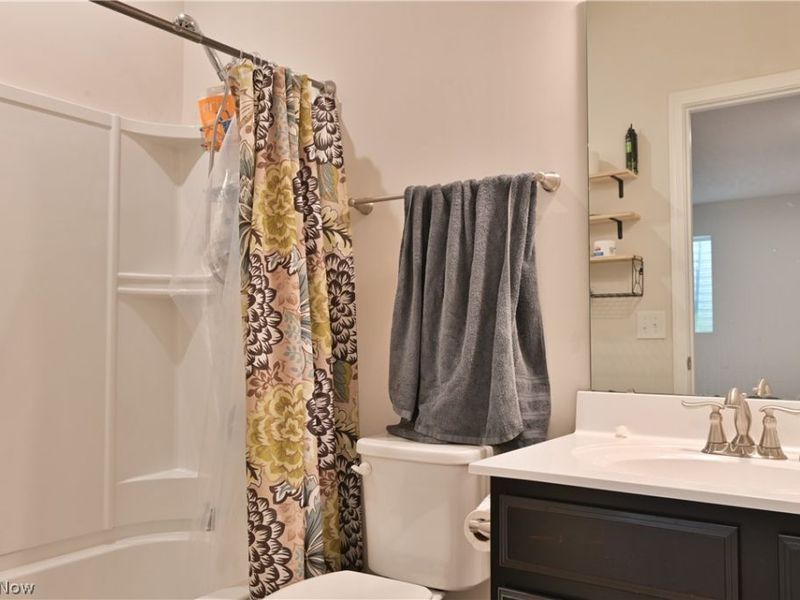 38816 Coronado Avenue , Avon, OH 44011 Photo 38