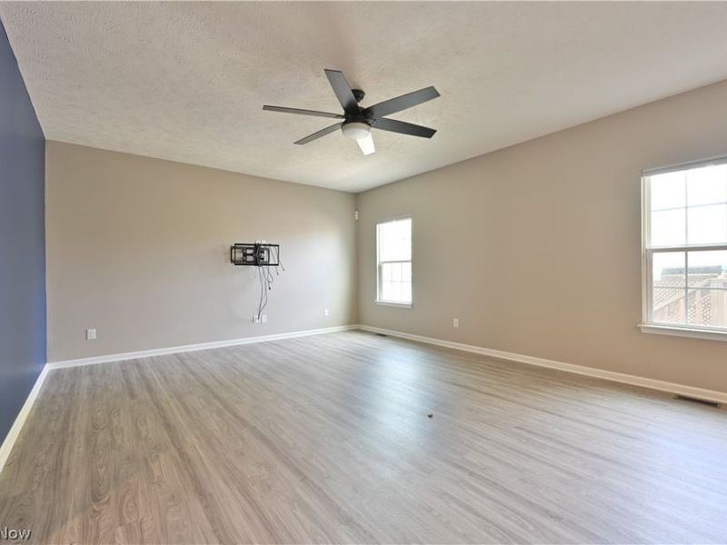 38816 Coronado Avenue , Avon, OH 44011 Photo 9
