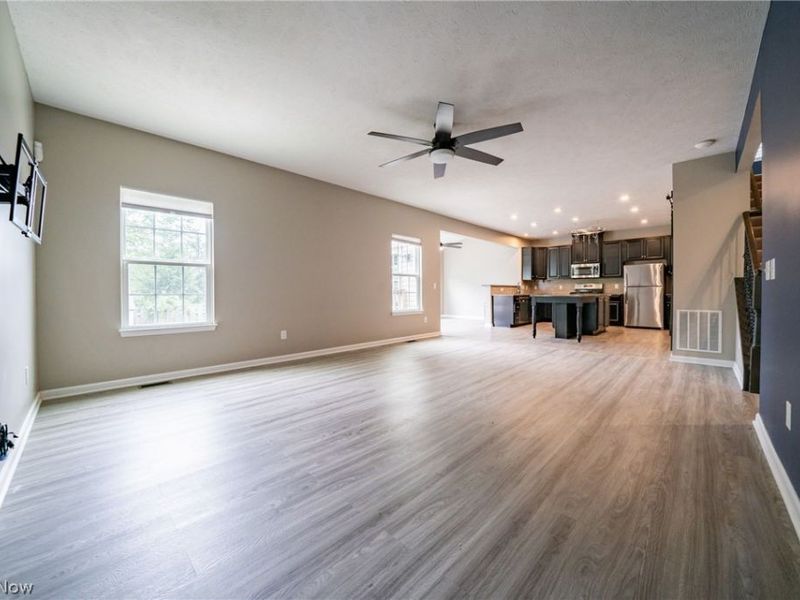 38816 Coronado Avenue, Avon, OH 44011 Photo 9