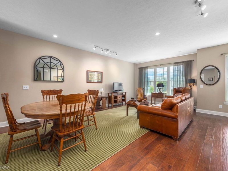 15 McKinley Place , Lakewood, OH 44107 Photo 9