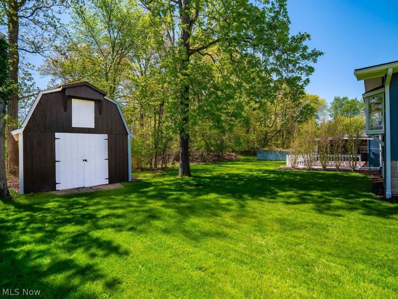 252 Habant Road , Amherst, OH 44001 Photo 12