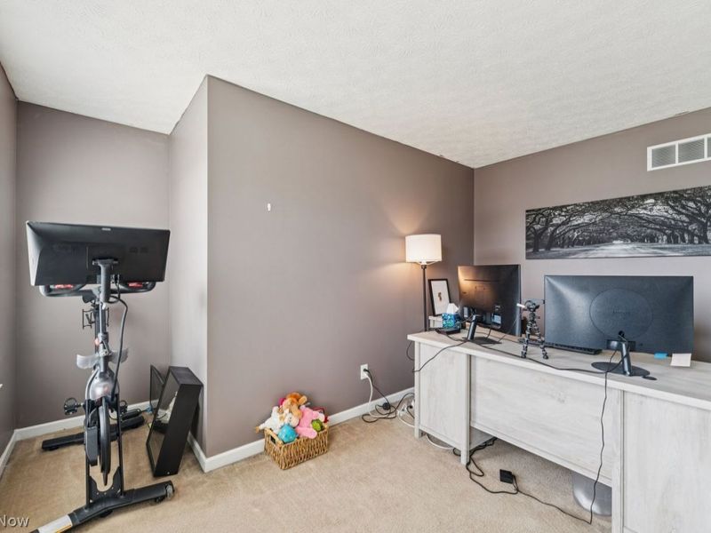 9209 Wellspring Avenue NW, North Canton, OH 44720 Photo 14