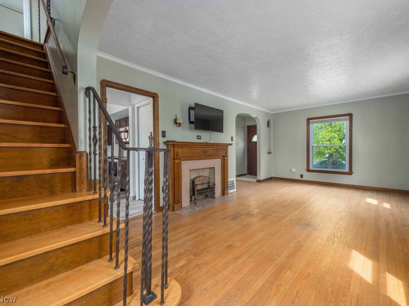 6101 Parkridge Avenue , Cleveland, OH 44144 Photo 13