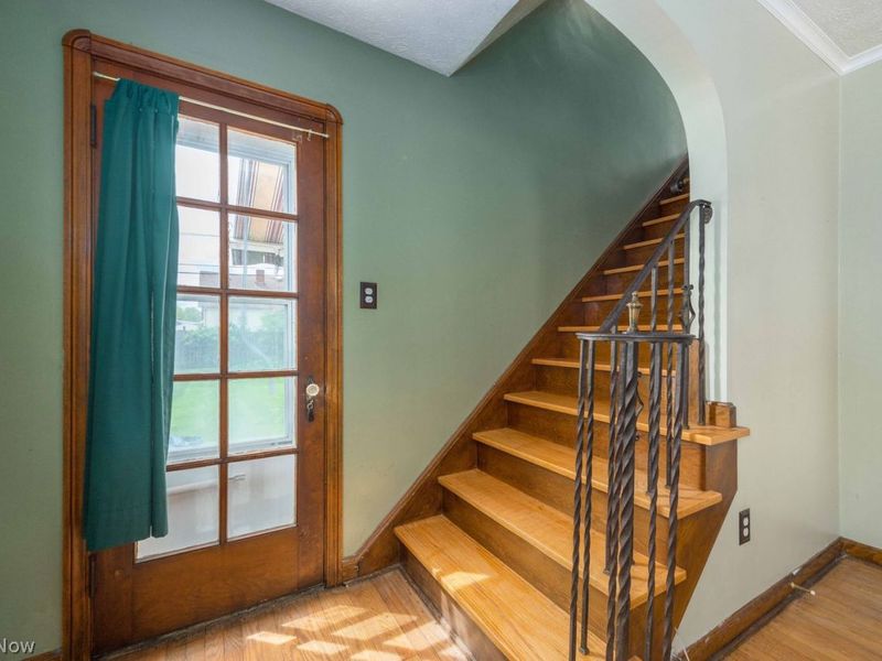 6101 Parkridge Avenue , Cleveland, OH 44144 Photo 23