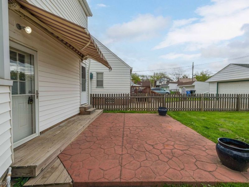 6101 Parkridge Avenue , Cleveland, OH 44144 Photo 45