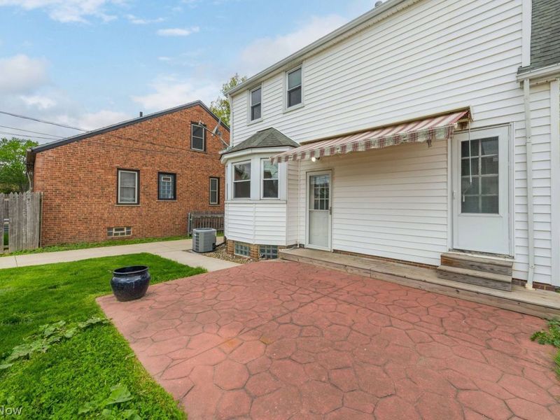 6101 Parkridge Avenue , Cleveland, OH 44144 Photo 46