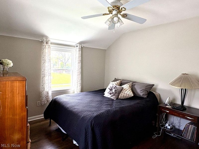 8016 Pelham Drive , Parma, OH 44129 Photo 13