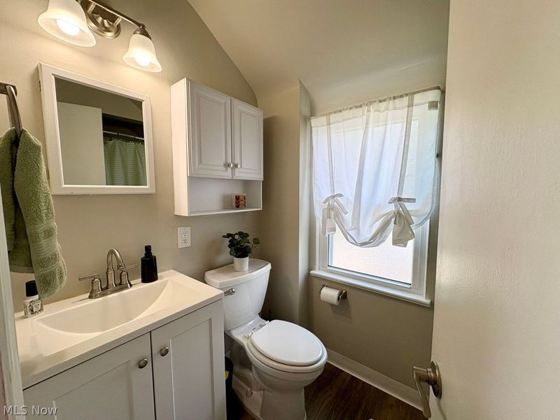 8016 Pelham Drive , Parma, OH 44129 Photo 19