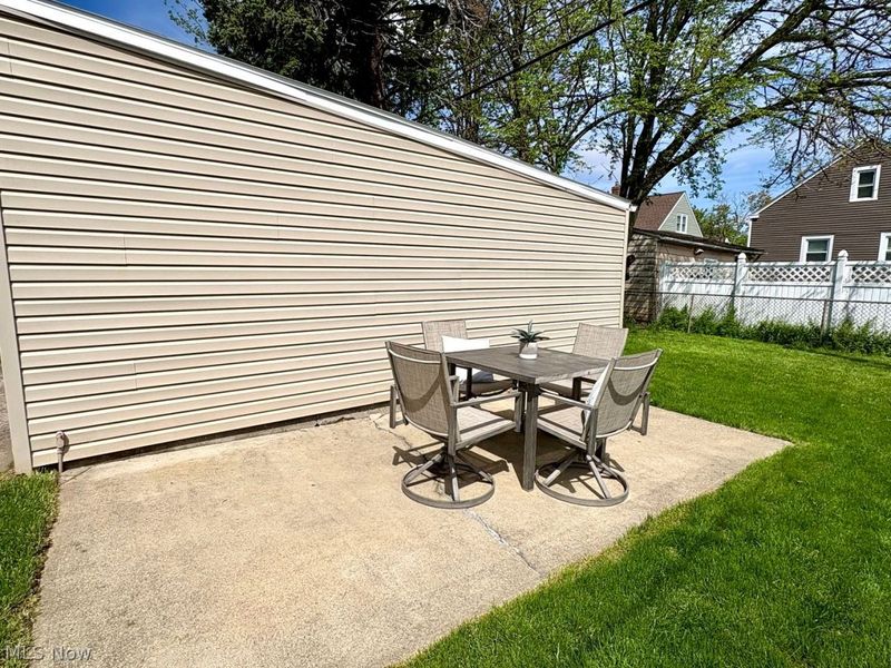 8016 Pelham Drive , Parma, OH 44129 Photo 25