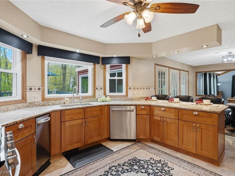 7336 Herrick Park Drive , Hudson, OH 44236 Photo 11