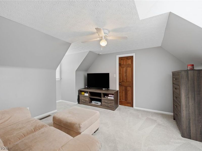 7336 Herrick Park Drive , Hudson, OH 44236 Photo 28