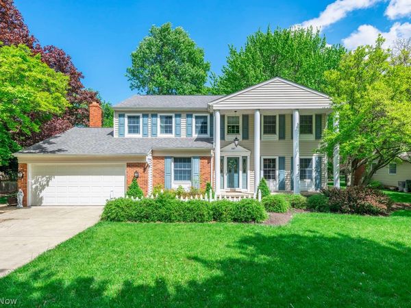 387 Hurst Drive , Bay Village, OH 44140