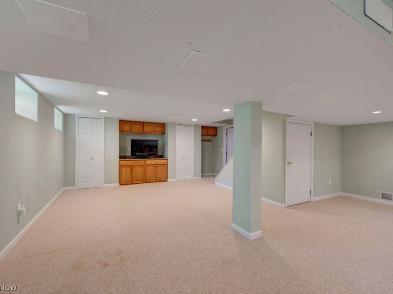 387 Hurst Drive , Bay Village, OH 44140 Photo 37