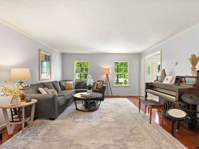 387 Hurst Drive , Bay Village, OH 44140 Photo 7