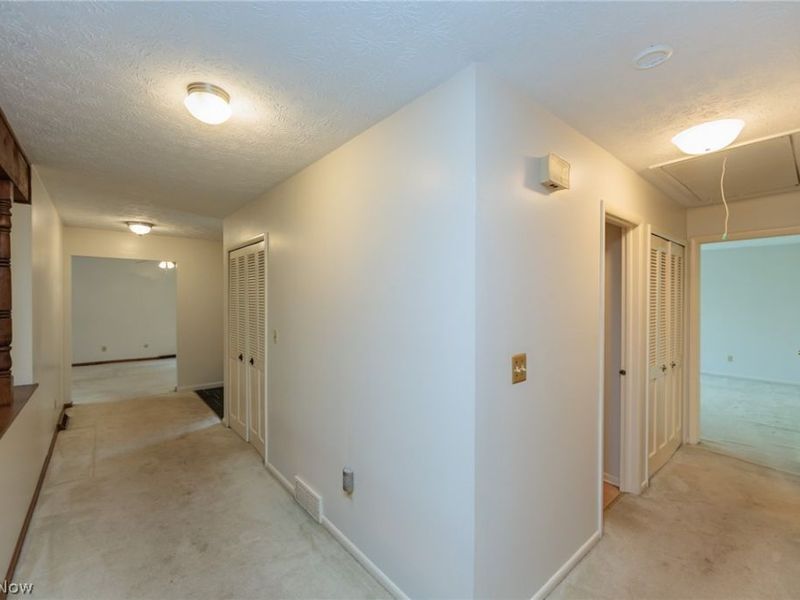 928 Trimble Place , Sagamore Hills, OH 44067 Photo 24
