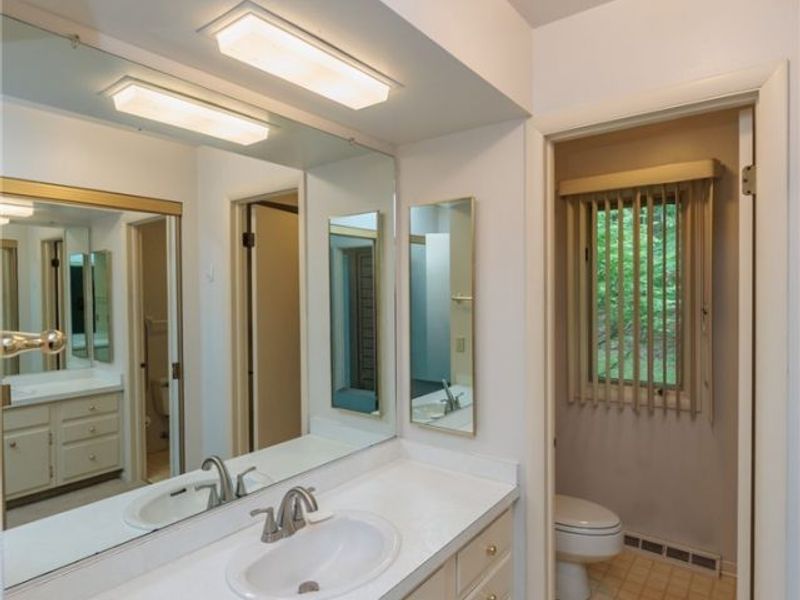 928 Trimble Place , Sagamore Hills, OH 44067 Photo 30