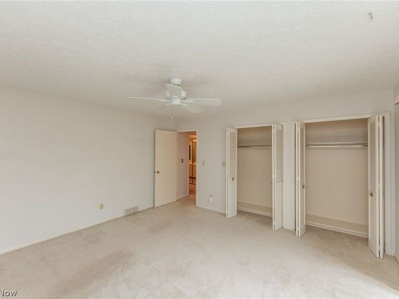 928 Trimble Place , Sagamore Hills, OH 44067 Photo 34
