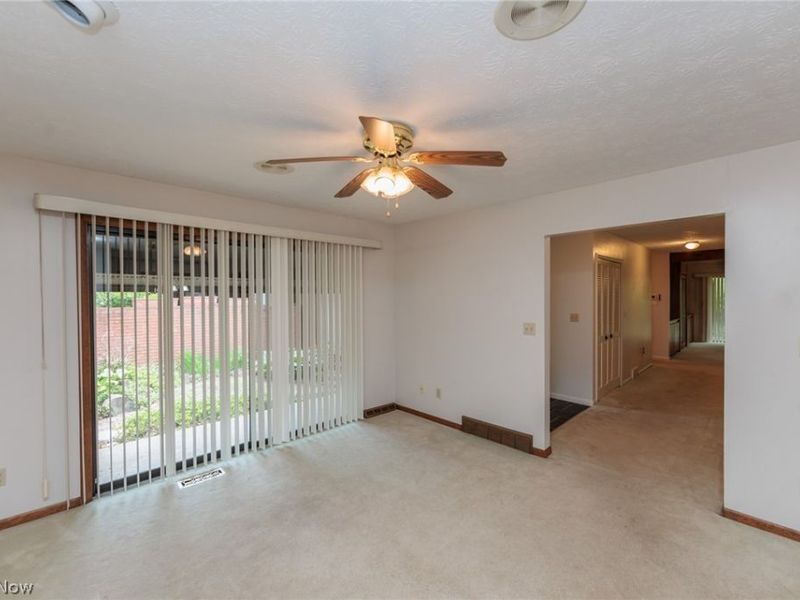 928 Trimble Place , Sagamore Hills, OH 44067 Photo 7
