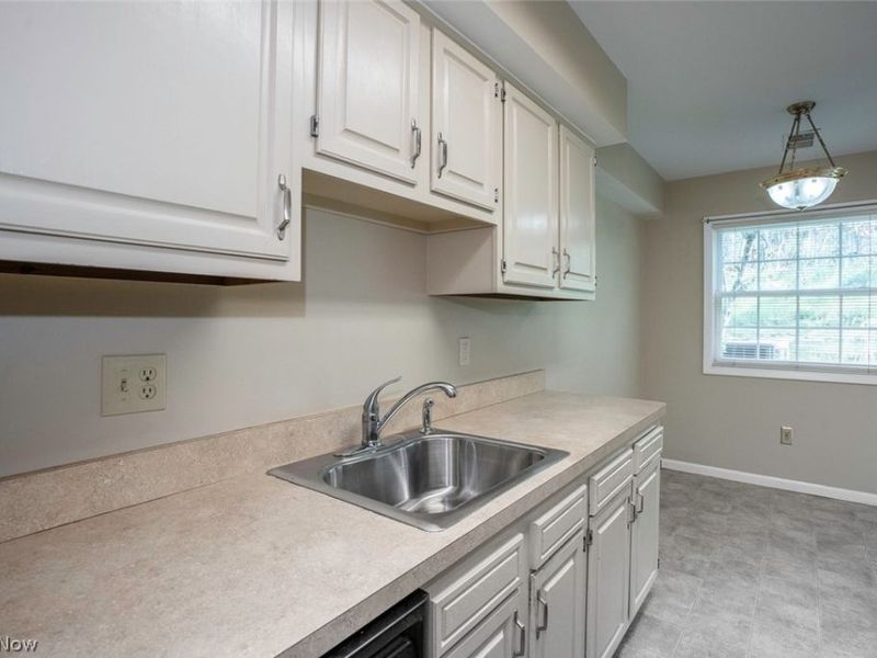 13662 Oak Brook Drive , Unit 3662, North Royalton, OH 44133 Photo 19