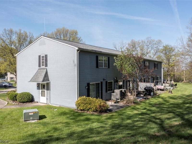 13662 Oak Brook Drive , Unit 3662, North Royalton, OH 44133 Photo 5