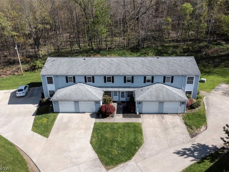 13662 Oak Brook Drive , Unit 3662, North Royalton, OH 44133 Photo 9