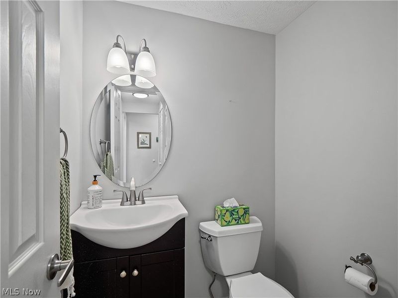 17175 Misty Lake Drive , Strongsville, OH 44136 Photo 13