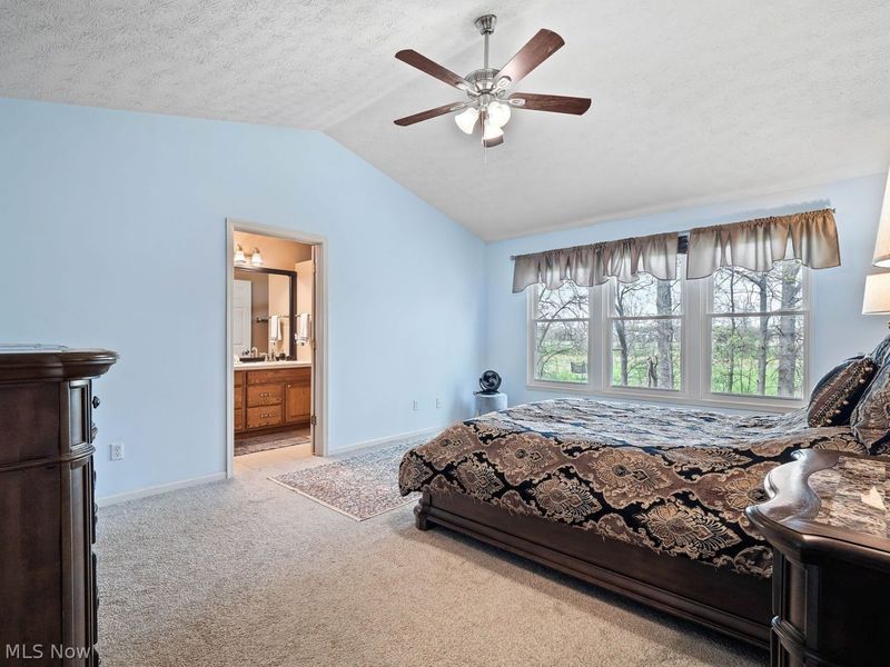 27358 Tillerman Court , Olmsted Township, OH 44138 Photo 21
