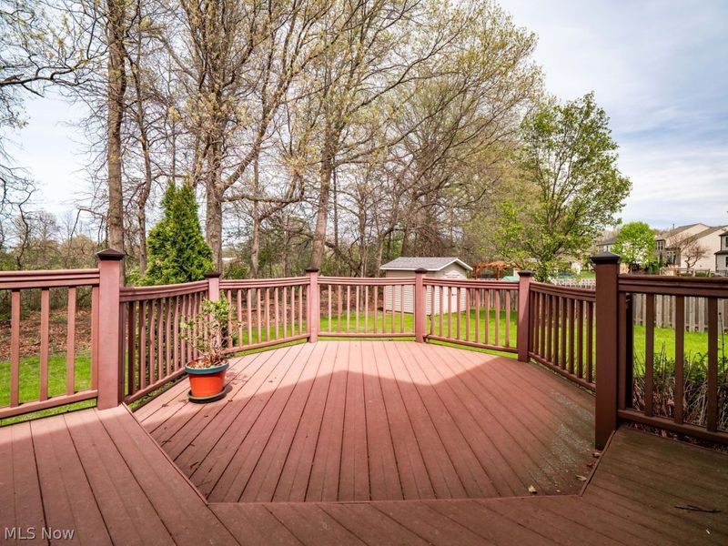 27358 Tillerman Court , Olmsted Township, OH 44138 Photo 34