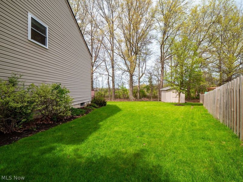 27358 Tillerman Court , Olmsted Township, OH 44138 Photo 6