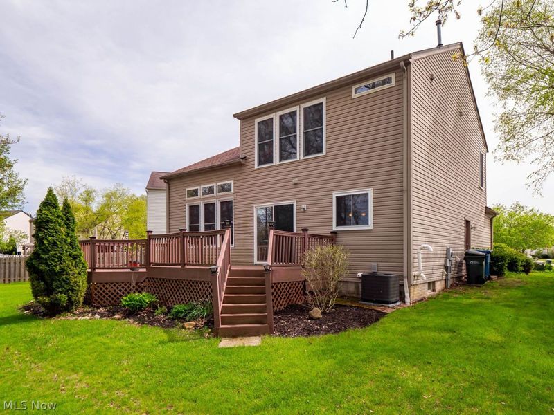 27358 Tillerman Court , Olmsted Township, OH 44138 Photo 7