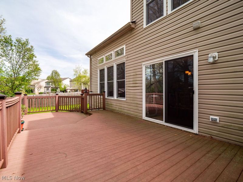 27358 Tillerman Court , Olmsted Township, OH 44138 Photo 8