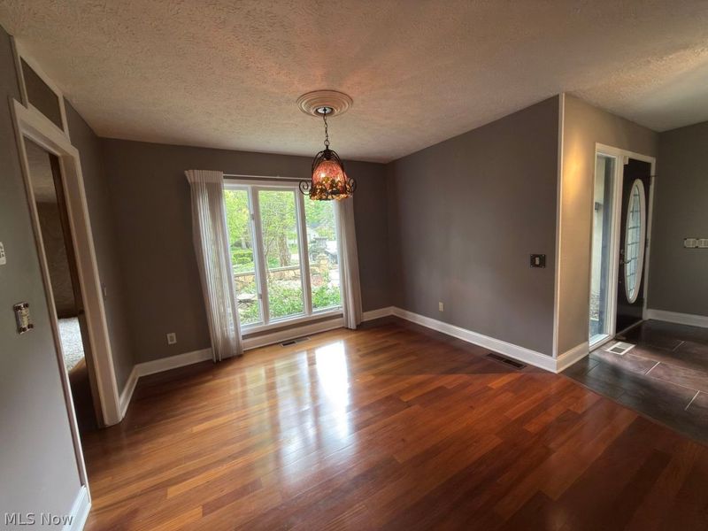 10648 Oak Branch Trail , Strongsville, OH 44149 Photo 10