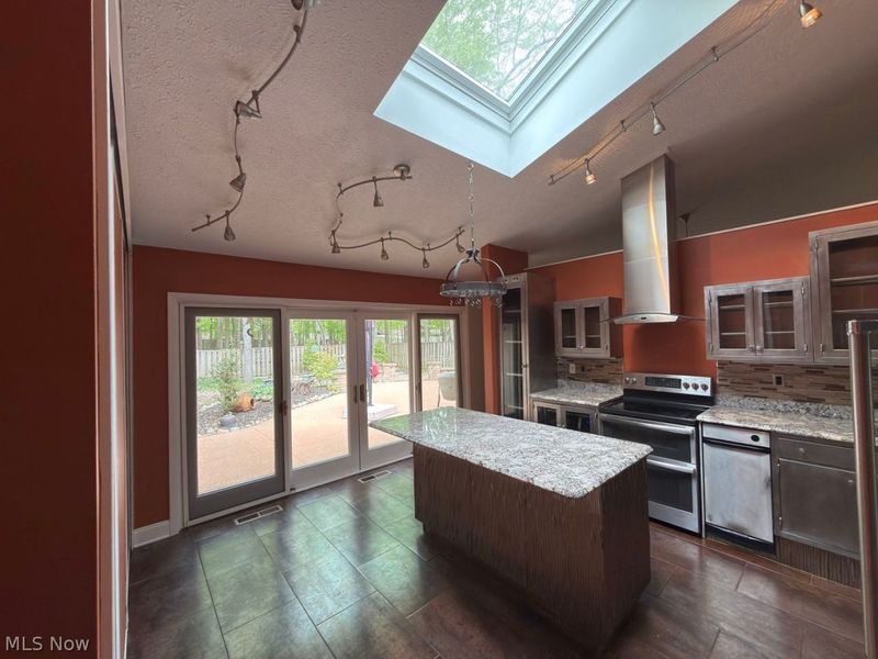 10648 Oak Branch Trail , Strongsville, OH 44149 Photo 14