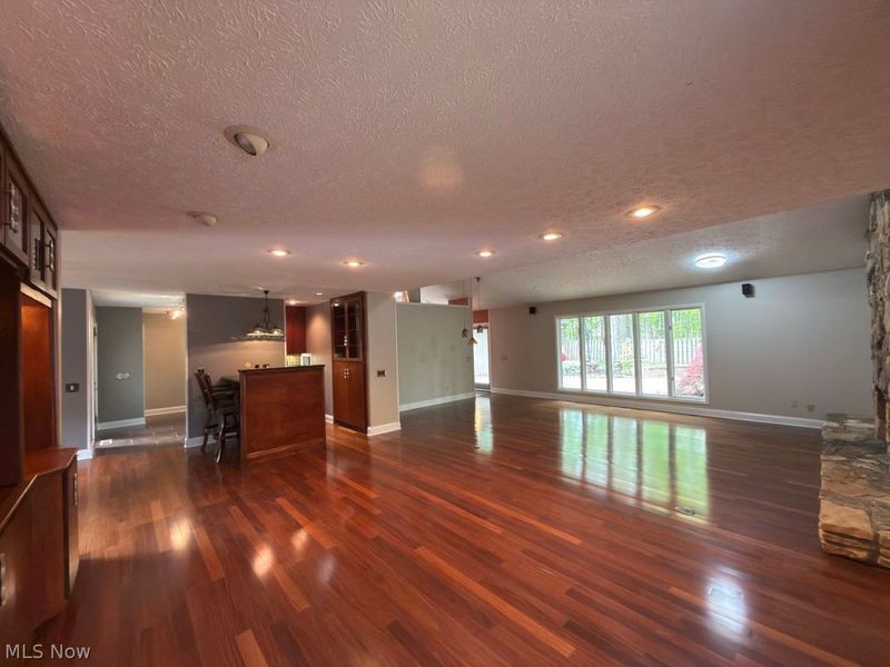 10648 Oak Branch Trail , Strongsville, OH 44149 Photo 3