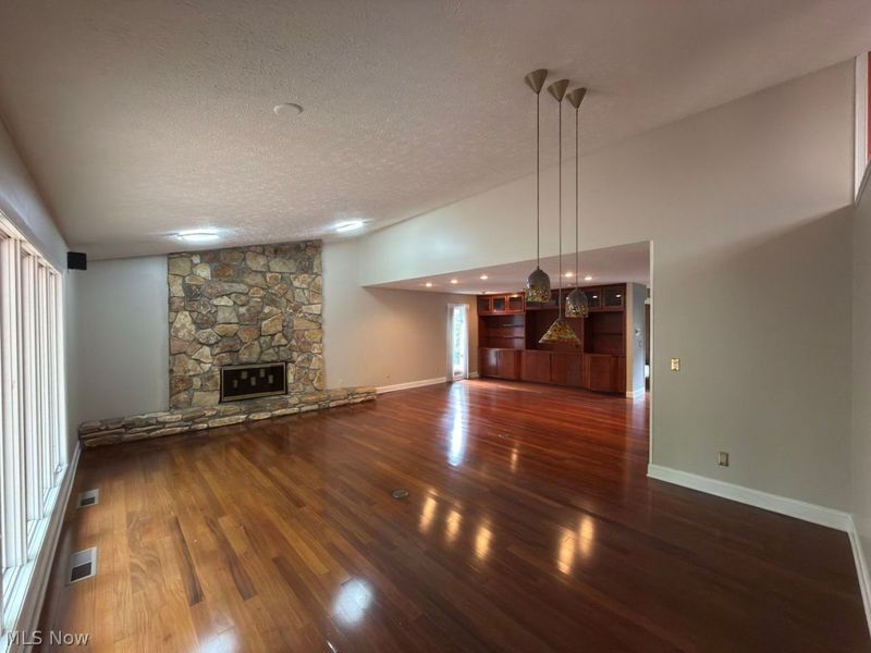 10648 Oak Branch Trail , Strongsville, OH 44149 Photo 7