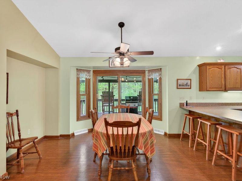 15408 Rock Creek Road , Chardon, OH 44024 Photo 14