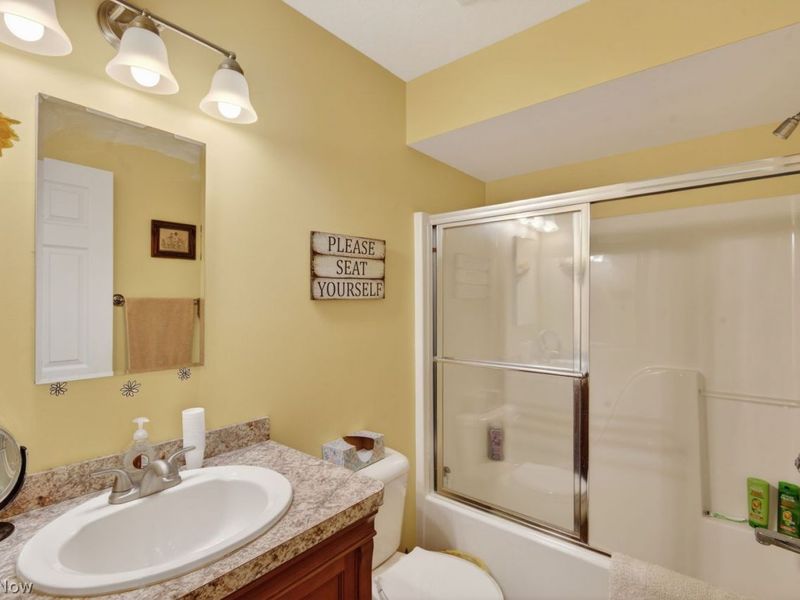 15408 Rock Creek Road , Chardon, OH 44024 Photo 29