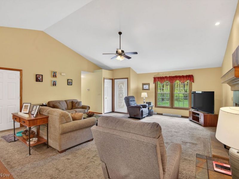 15408 Rock Creek Road , Chardon, OH 44024 Photo 7