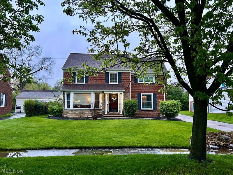 3039 Ludlow Road, Shaker Heights, OH 44120 Photo 2