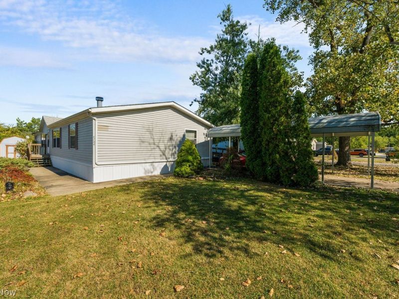 4784 Timberview Drive , Ravenna, OH 44266 Photo 1