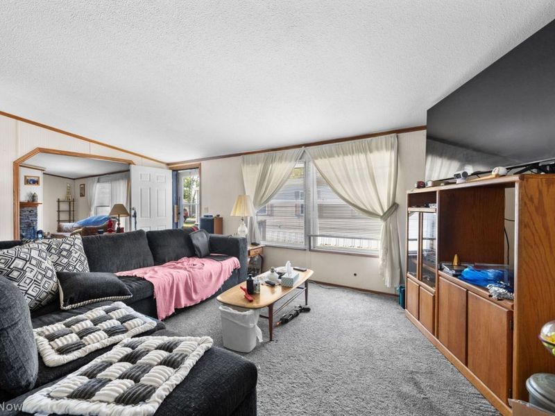 4784 Timberview Drive , Ravenna, OH 44266 Photo 4