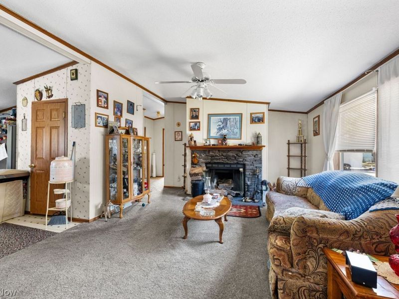 4784 Timberview Drive , Ravenna, OH 44266 Photo 5