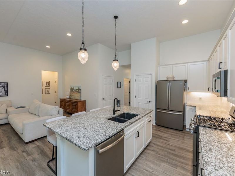 6736 Amber Way , North Ridgeville, OH 44039 Photo 11