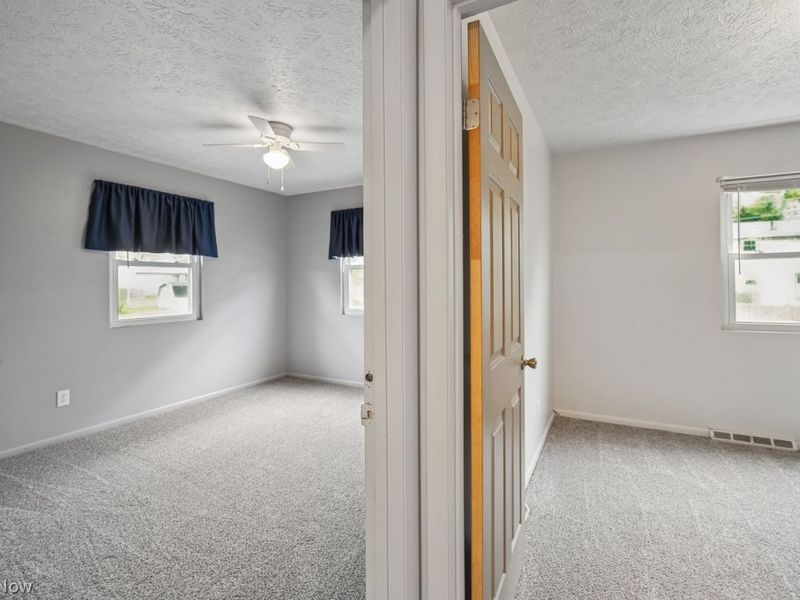 2212 Zircon Street NE, Canton, OH 44721 Photo 15